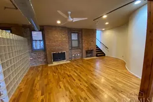 404 Reading Rd, Cincinnati, OH 45202 - Photo 2
