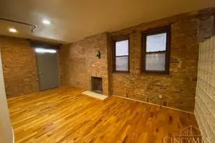 404 Reading Rd, Cincinnati, OH 45202 - Photo 6