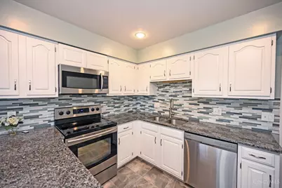 3474 Forestoak Court, Cincinnati, OH 45208 - Photo 4