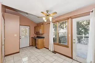 326 Bank Ave, Saint Bernard, OH 45217 - Photo 10