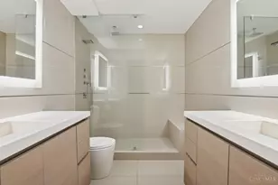 2200 Victory Pkwy, Cincinnati, OH 45206 - Photo 22