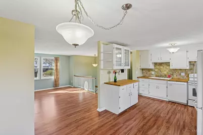 4392 Champdale Lane, Cincinnati, OH 45238 - Photo 8