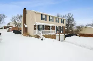 1566 Karahill Dr, Forest Park, OH 45240 - Photo 4