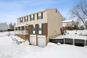 1566 Karahill Dr, Forest Park, OH 45240 - Photo 6