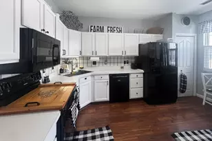 8903 Eastwind Way, West Chester, OH 45069 - Photo 2