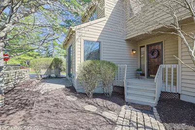 7 Falling Brook Lane, Blue Ash, OH 45241 - Photo 2