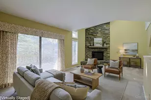 7 Falling Brook Ln, Blue Ash, OH 45241 - Photo 12