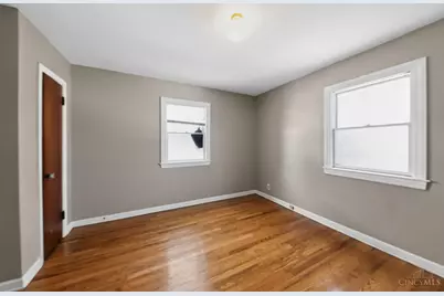 1936 Waltham Avenue, Cincinnati, OH 45239 - Photo 12