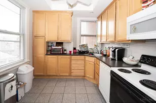 2426 Fairview Ave, Cincinnati, OH 45219 - Photo 6