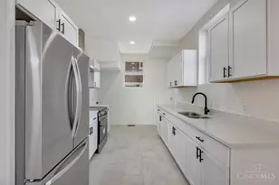 1930 Kinney Ave, Cincinnati, OH 45207 - Photo 12