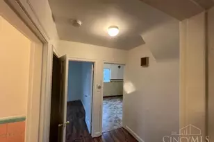 4000 Akochia Ave, Cincinnati, OH 45205 - Photo 6