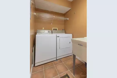 11 Rolling Hills Court, Wyoming, OH 45215 - Photo 10