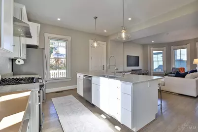 1231 Grace Avenue, Cincinnati, OH 45208 - Photo 18