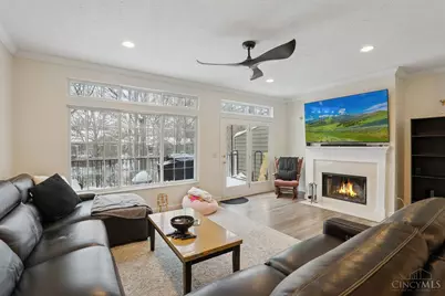 6051 Bridgehaven Drive #4, Miami Township, OH 45150 - Photo 6