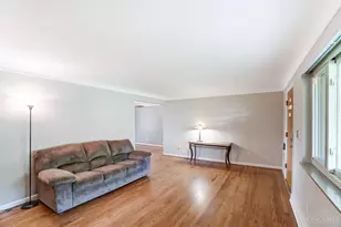 7218 Longfield Dr, Cincinnati, OH 45243 - Photo 4