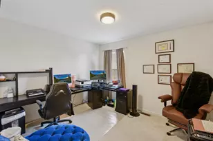 7970 Valley Crossing Dr, Colerain Township, OH 45247 - Photo 36