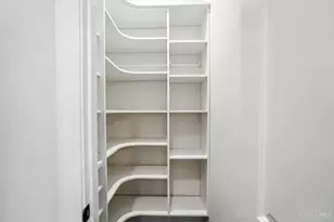 7834 Laurel Ave, Madeira, OH 45243 - Photo 14