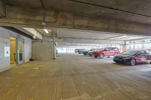 353 W 4th St, Cincinnati, OH 45202 - Photo 24