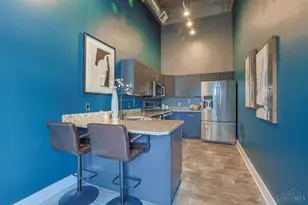 353 W 4th St, Cincinnati, OH 45202 - Photo 10