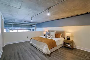 353 W 4th St, Cincinnati, OH 45202 - Photo 12