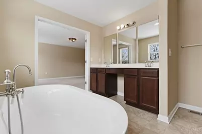 5039 Mary Louise Court, Morrow, OH 45152 - Photo 28