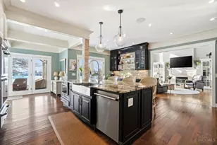 7276 Wetherington Dr, West Chester, OH 45069 - Photo 14