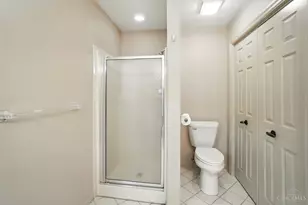 2088 Raeburn Dr, Cincinnati, OH 45223 - Photo 34