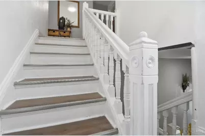 666 June Street, Cincinnati, OH 45206 - Photo 6