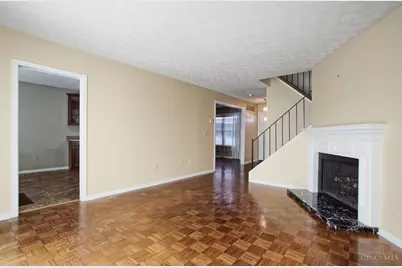 126 Chapel Hill Drive, Fairfield, OH 45014 - Photo 4