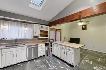 3899 Ridgedale Drive, Cincinnati, OH 45247 - Photo 12