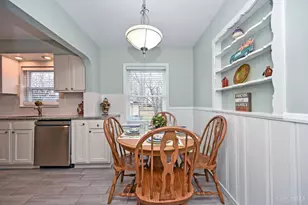 8021 Beech Ave, Deer Park, OH 45236 - Photo 6