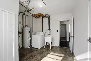 17 Chalmers Ct, Green Hills, OH 45218 - Photo 14