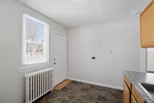 17 Chalmers Ct, Green Hills, OH 45218 - Photo 12