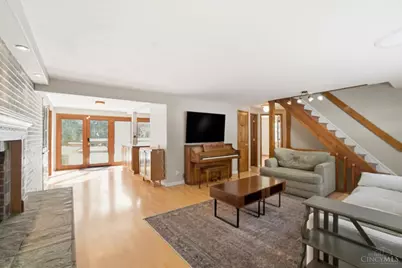 2057 W Loveland Avenue, Loveland, OH 45140 - Photo 4