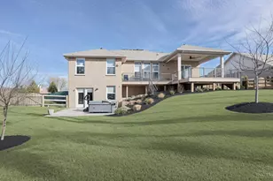 3537 Sunny Acres Dr, Ross Township, OH 45013 - Photo 2