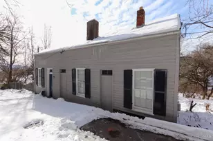 2128 Ravine St, Cincinnati, OH 45214 - Photo 2