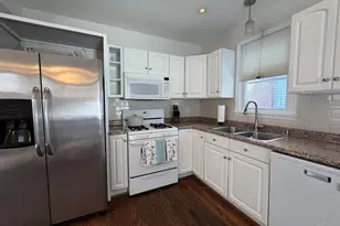 4654 Winton Rd, Cincinnati, OH 45232 - Photo 8