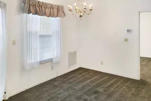 6610 Washington Cir, Franklin, OH 45005 - Photo 12