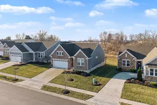 2160 Prestwick Bend, Miamisburg, OH 45342 - Photo 4