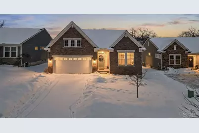 2160 Prestwick Bend, Miamisburg, OH 45342 - Photo 1