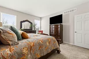 2160 Prestwick Bend, Miamisburg, OH 45342 - Photo 38