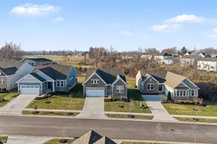 2160 Prestwick Bend, Miamisburg, OH 45342 - Photo 6