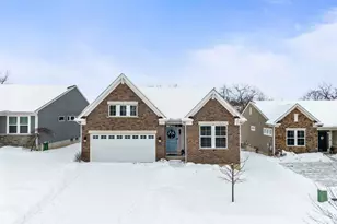 2160 Prestwick Bend, Miamisburg, OH 45342 - Photo 2