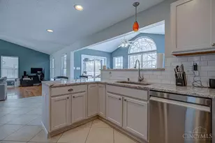 110 Kitty Hawk Dr, Springboro, OH 45066 - Photo 10