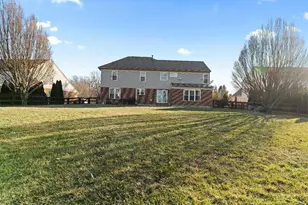 397 Huntington Dr, Loveland, OH 45140 - Photo 48