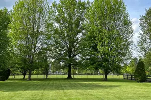 397 Huntington Dr, Loveland, OH 45140 - Photo 52