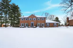 11865 Nathanshill Ln, Symmes Township, OH 45249 - Photo 2