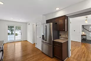 987 Chesterton Way, Anderson Township, OH 45230 - Photo 22