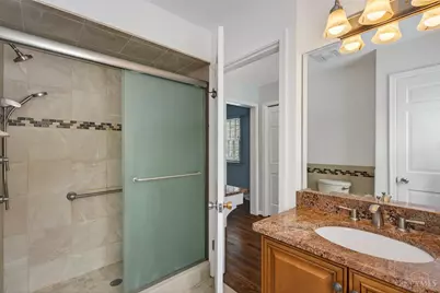 987 Chesterton Way, Anderson Township, OH 45230 - Photo 36