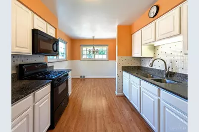 451 Kitty Lane, Delhi Township, OH 45238 - Photo 4